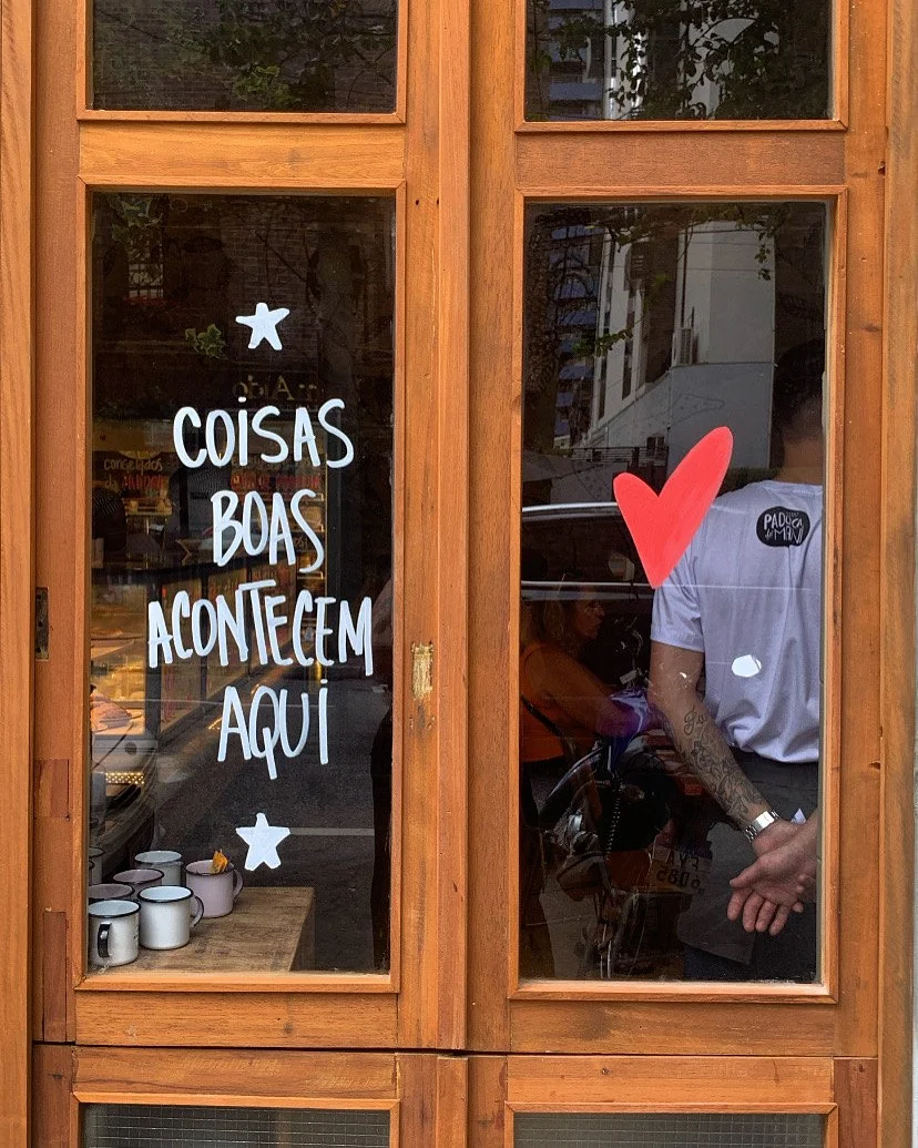 Padoca do Maní, vitrine ilustrada 1