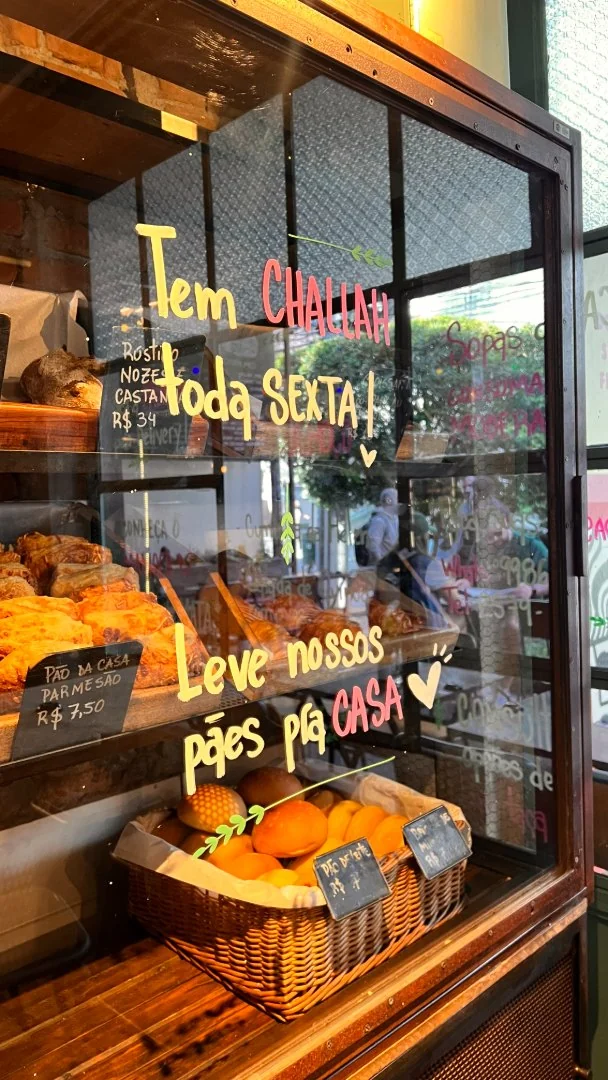 Padoca do Maní, vitrine com lettering 11