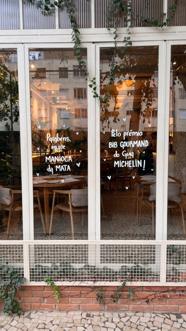 Padoca do Maní, vitrine ilustrada 17