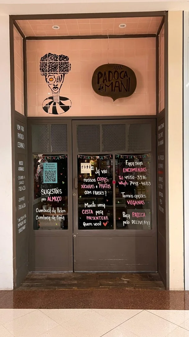 Padoca do Maní, fachada e vitrine 5