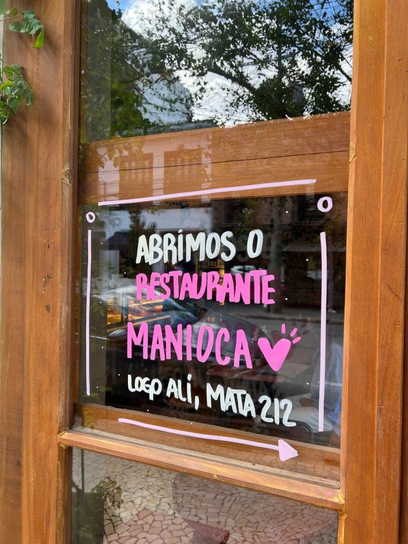 Padoca do Maní, vitrine com lettering 8